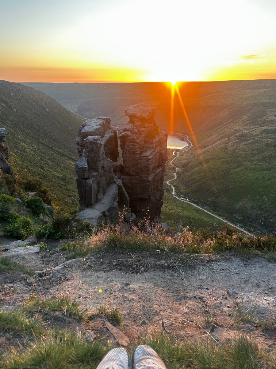 Dovestones waterfall scramble to trinnacle community meet-up